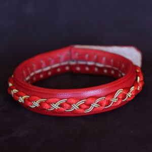 bracelet eana, viking, sami, rouge, cuir végétal, étain, l'âge du cuir, maroquinerie artisanale, dordogne, france