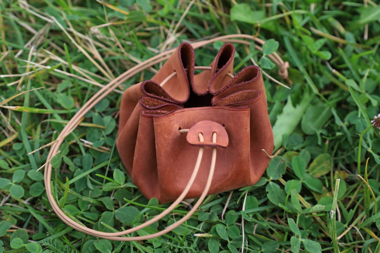 Bourse médiévale l'Âge du Cuir