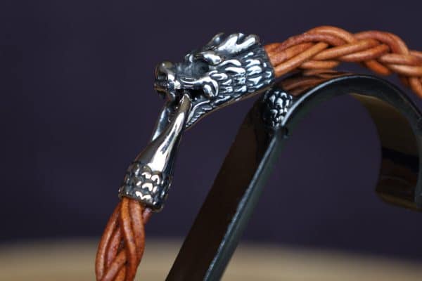 bracelet dragon marron clair, cuir végétal, l'âge du cuir, maroquinerie artisanale, Dordogne, France