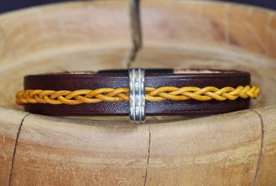 bracelet viking acajou jaune perle triple Skoglys, tannage végétal, l'âge du cuir, maroquinerie artisanale éthique et responsable, Dordogne, France