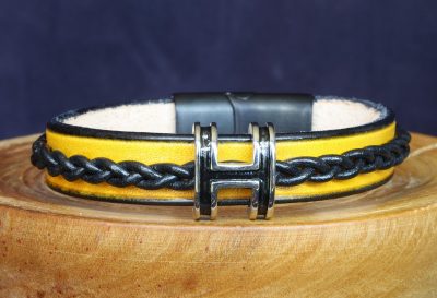 bracelet viking jaune noir Hamingjahlutr, tannage végétal, l'âge du cuir, maroquinerie artisanale éthique et responsable, Dordogne, France