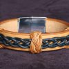bracelet viking naturel bleu Ægisbaugur, tannage végétal, l'âge du cuir, maroquinerie artisanale éthique et responsable, Dordogne, France