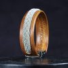 bracelet viking Mannu, sami, cuir végétal, étain, l'âge du cuir, maroquinerie artisanale éthique et responsable, dordogne, france