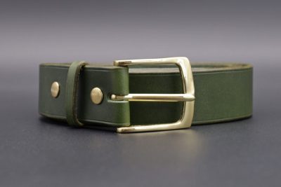 ceinture verte Nemora, tannage végétal, l'Âge du Cuir, maroquinerie artisanale éthique et responsable, fabrication française, Dordogne