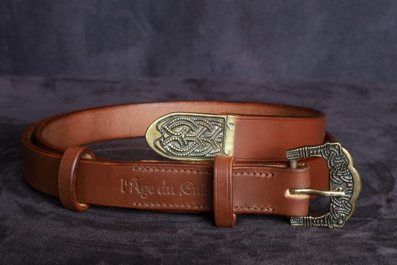 ceinture viking Gokstad, tannage végétal, l'âge du cuir, maroquinerie artisanale éthique et responsable, Dordogne, France