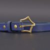 ceinture femme fine Astra bleue, tannage végétal, l'Âge du Cuir, maroquinerie artisanale éthique et responsable, fabrication française, Dordogne