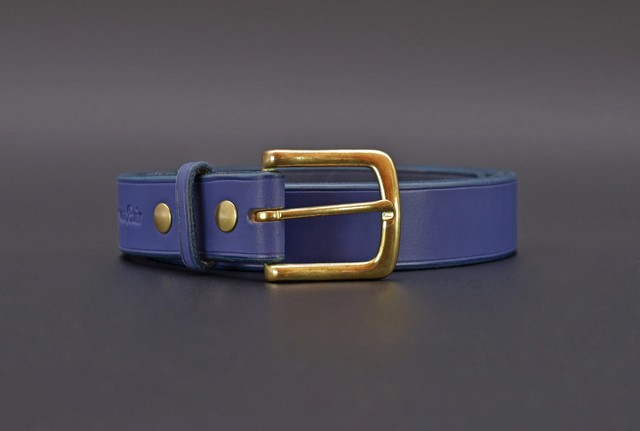 ceinture bleu, cuir tannage végétal, l'Âge du Cuir, maroquinerie artisanale éthique et responsable, France