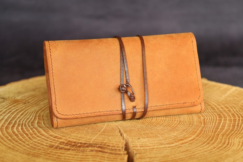 blague à tabac, tannage végétal, l'Âge du Cuir, maroquinerie artisanale éthique et responsable, Dordogne, France